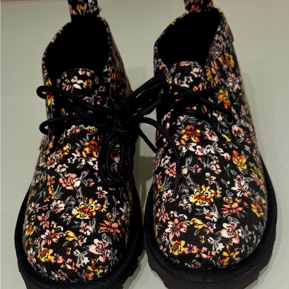 Bodacious BearPaw Booties!